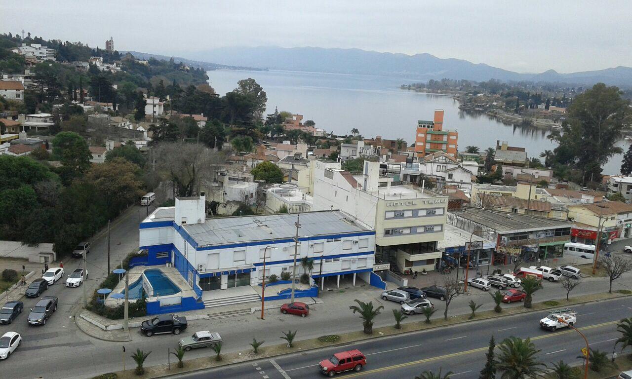 维拉卡洛斯帕兹 Monte Carlo酒店 外观 照片
